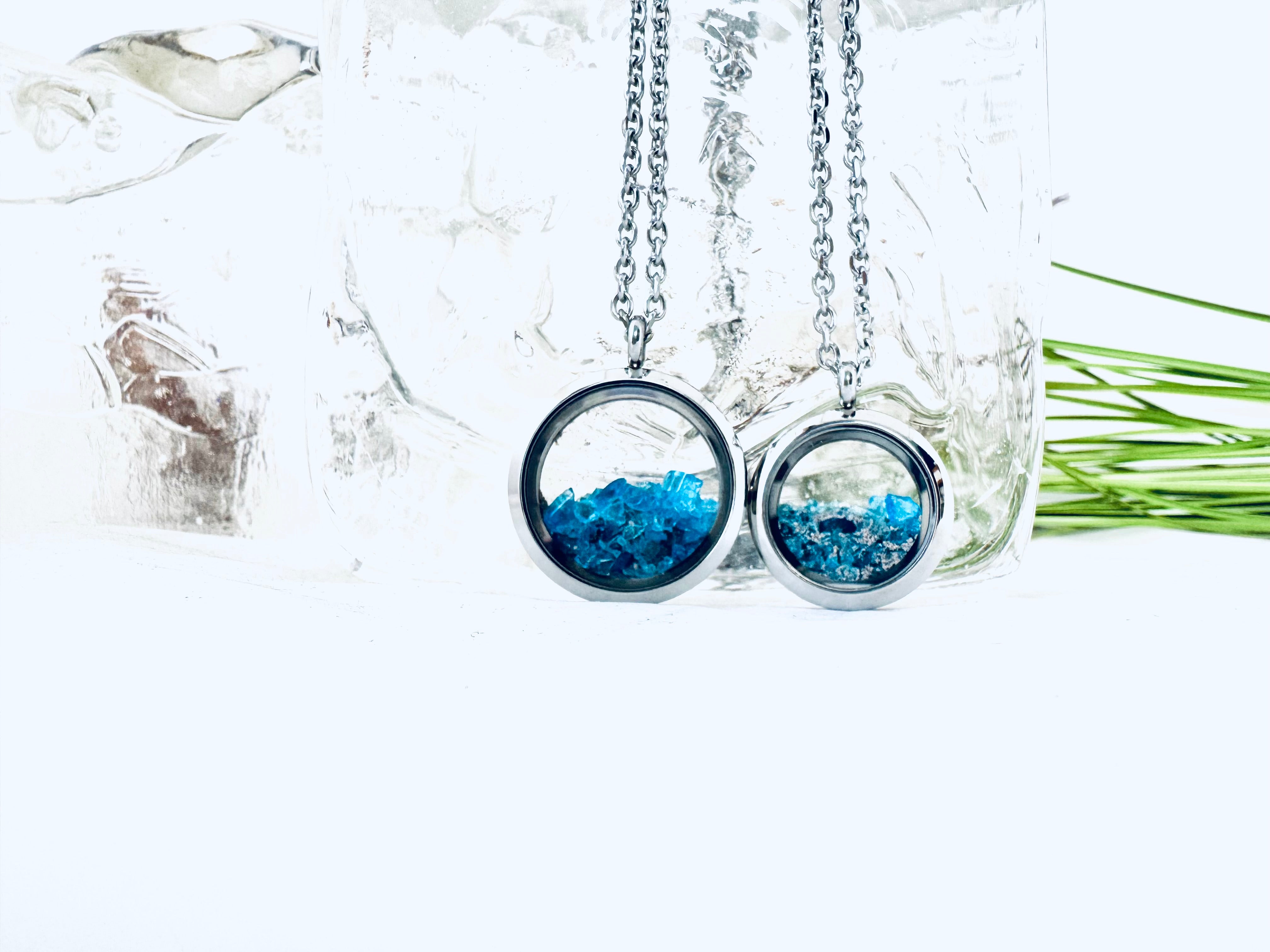 Collier "Hublot Souvenir" pour cendres funéraires - couleur argent