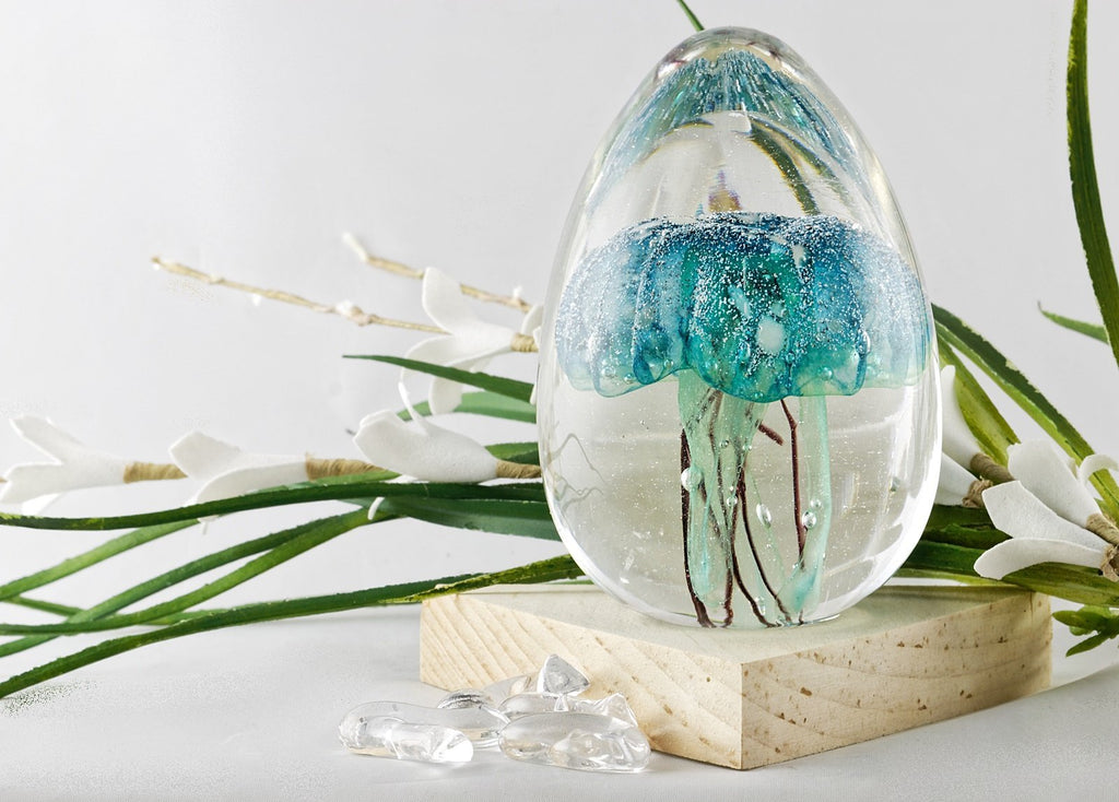 Méduse en verre "Douce Éternité" (ovale) avec cendres funéraires - La Meduse - Verre soufflé