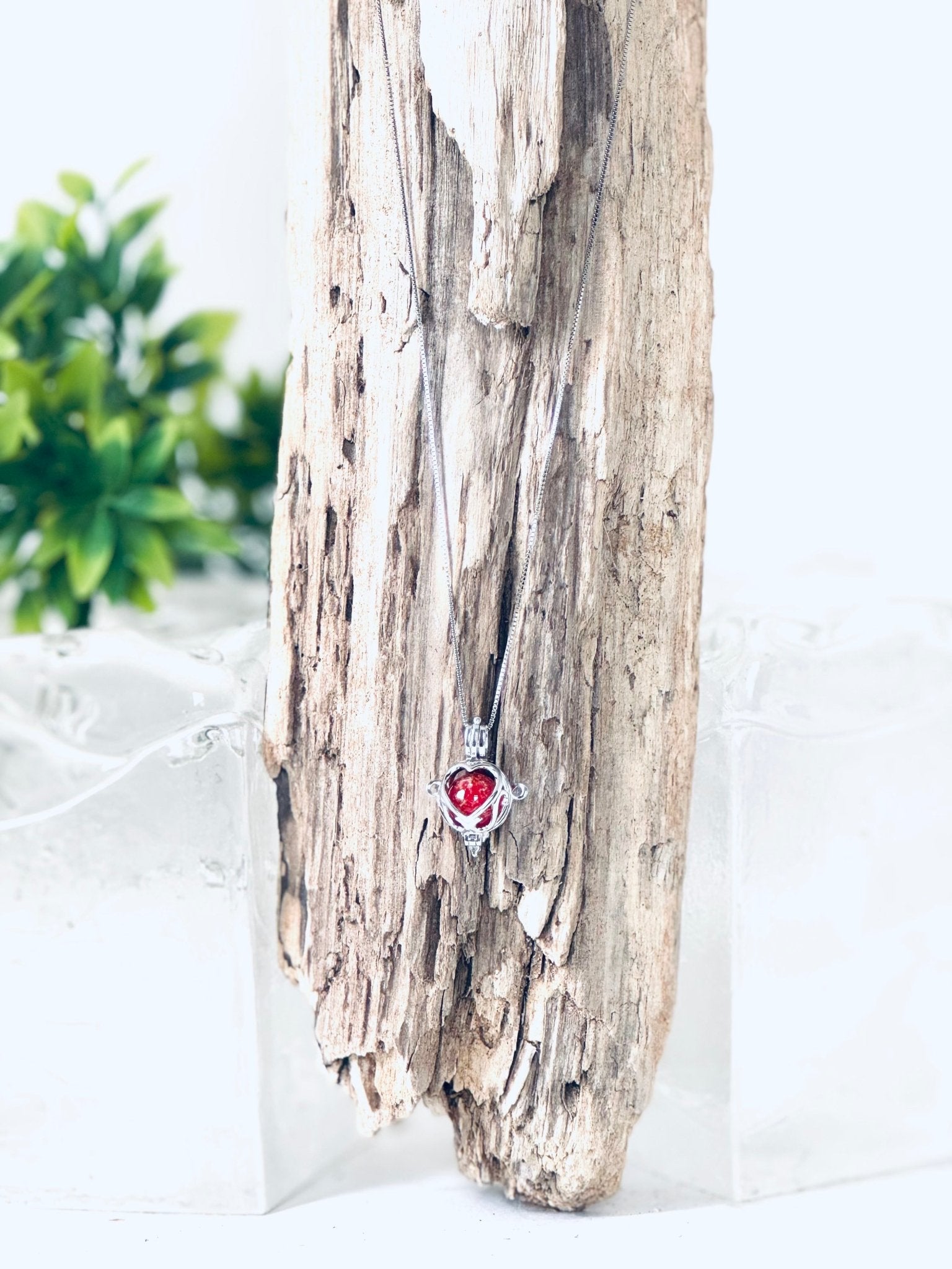 Collier "Bille de mémoire" (coeur) pour cendres funéraires - La Meduse - Verre soufflé