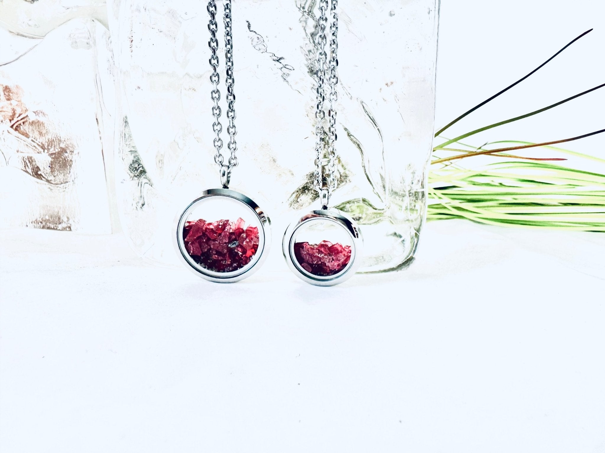 Collier "Hublot Souvenir" pour cendres funéraires - couleur argent - La Meduse - Verre soufflé