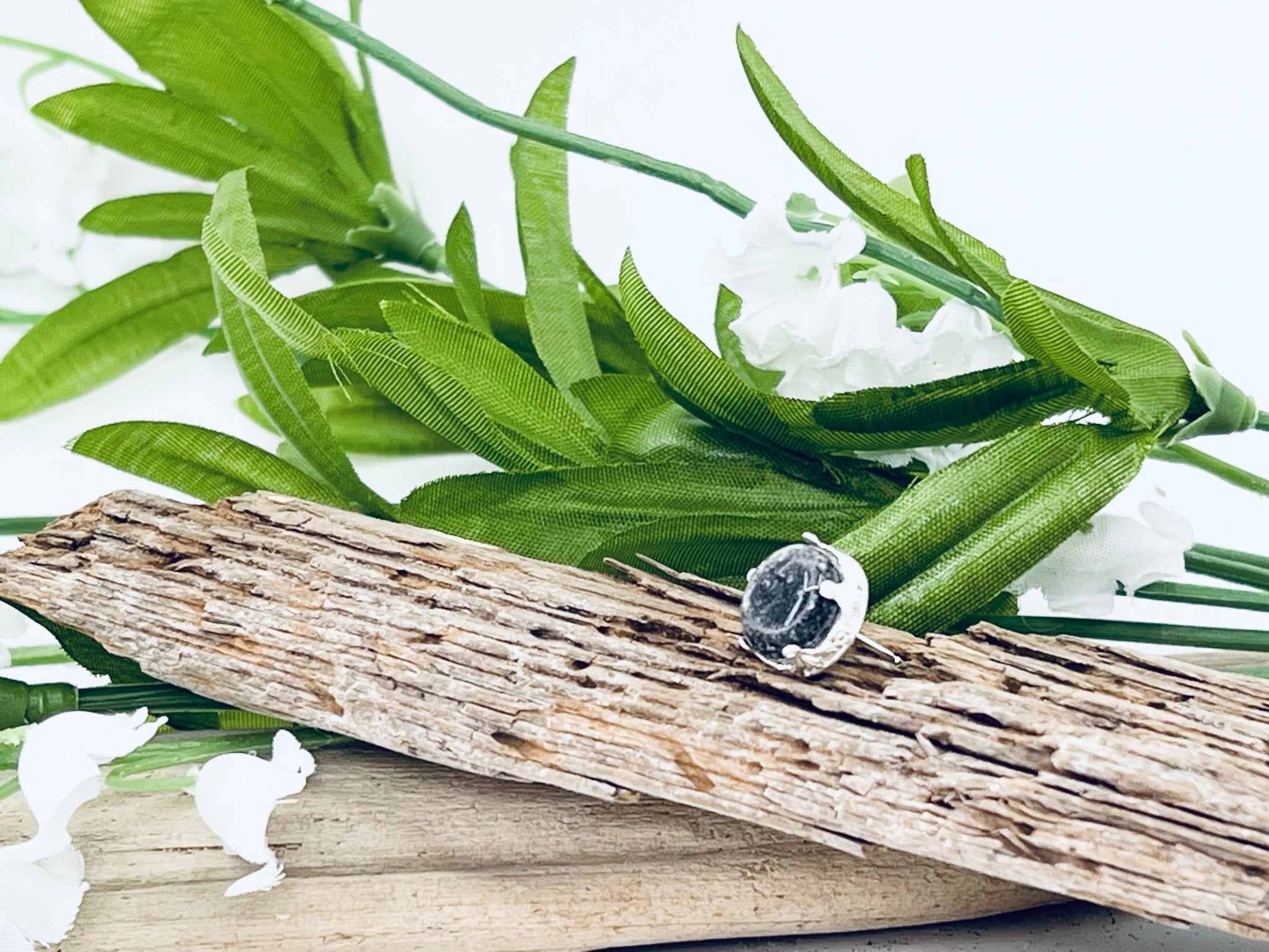 Boucles d'oreilles "Précieuses" avec cendres funéraires - La Meduse - Verre soufflé