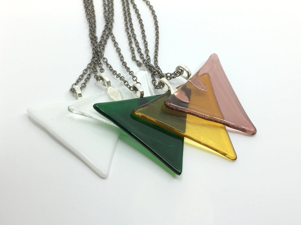 Collier en verre à porter de 3 façons (triangle) - La Meduse - Verre soufflé